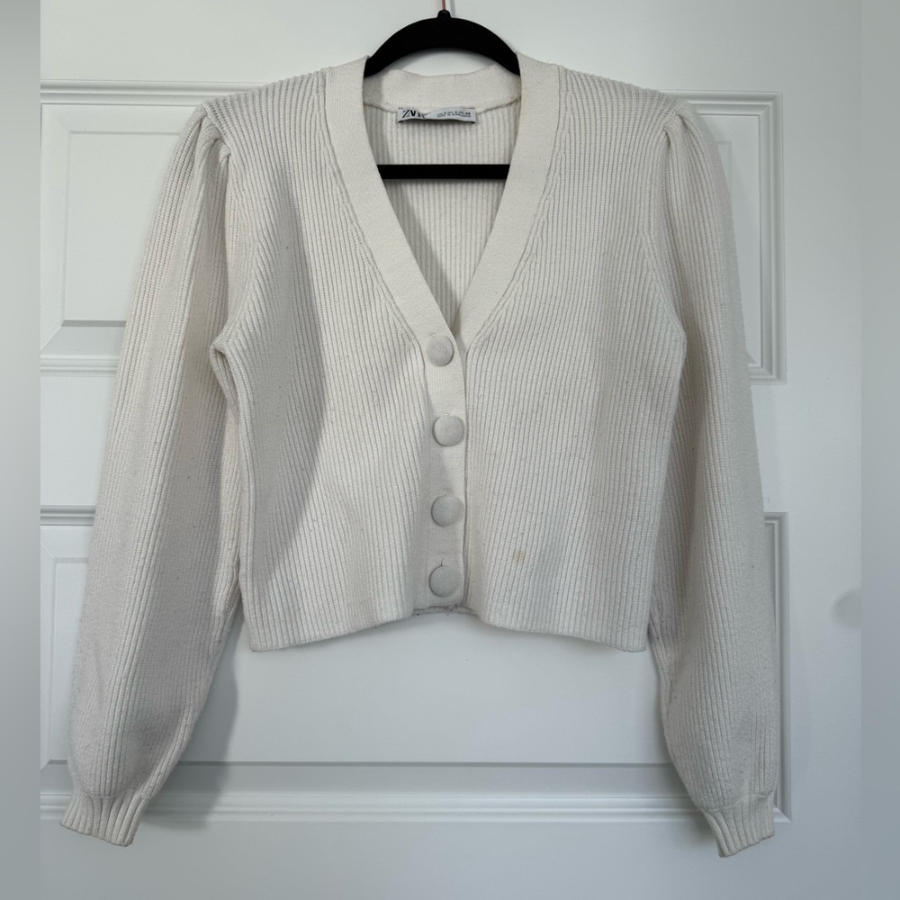 Used Zara Boxy Cropped Cardigan